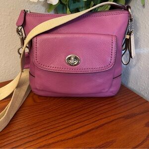 Coach Swingpack Turnlock Crossbody Bag Pebbled Purple Leather
